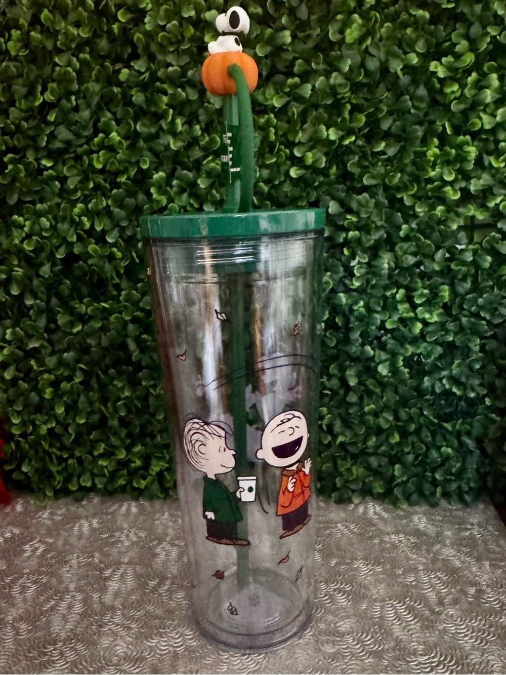 NWT🎃 Starbucks Peanuts 24oz Clear Cold Cup with Snoopy Silicone Stopper